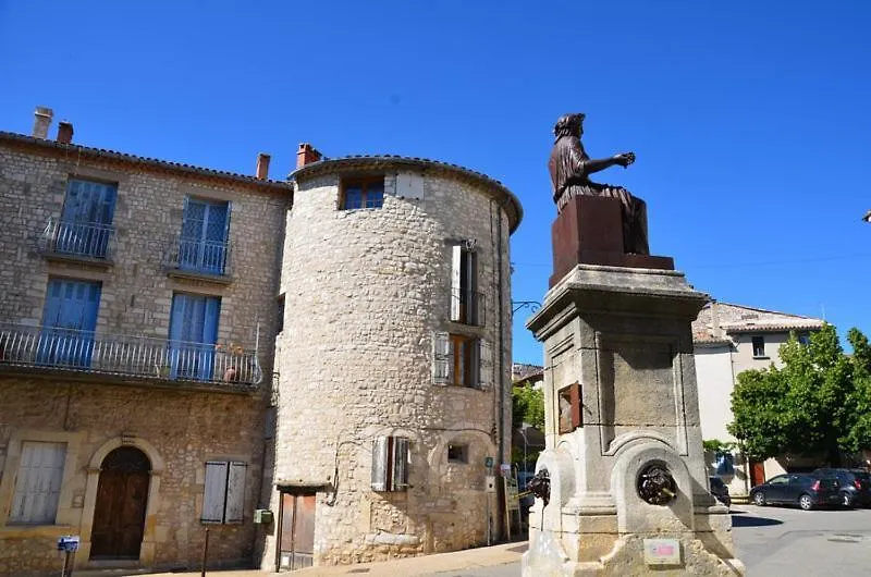 La Jovine 2 Sault Villa Holiday home
